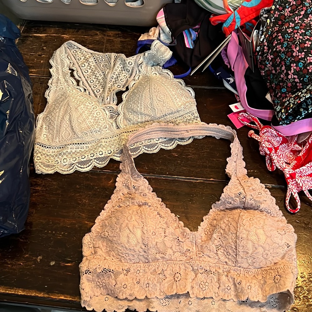 Lot of 2 bralette casual bras aerie small is one; other tag is out